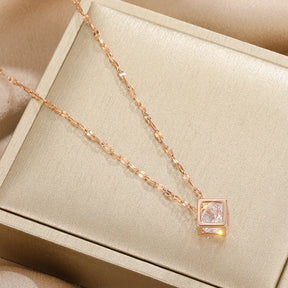 Zircão quadrado cristal pingente e colar, no aço inoxidável, corrente de clavícula, moda coreana.