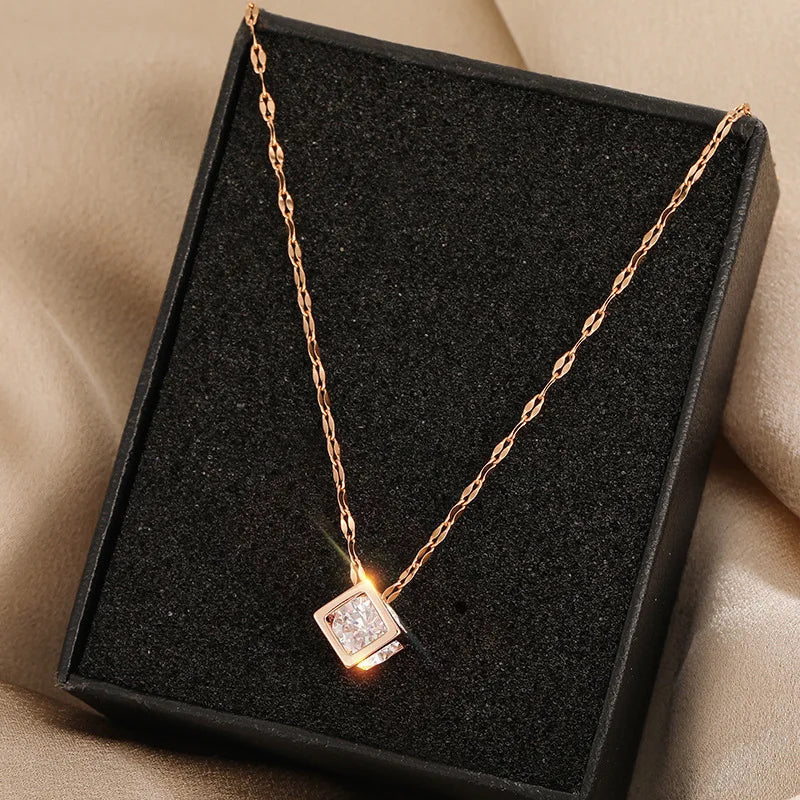 Zircão quadrado cristal pingente e colar, no aço inoxidável, corrente de clavícula, moda coreana.