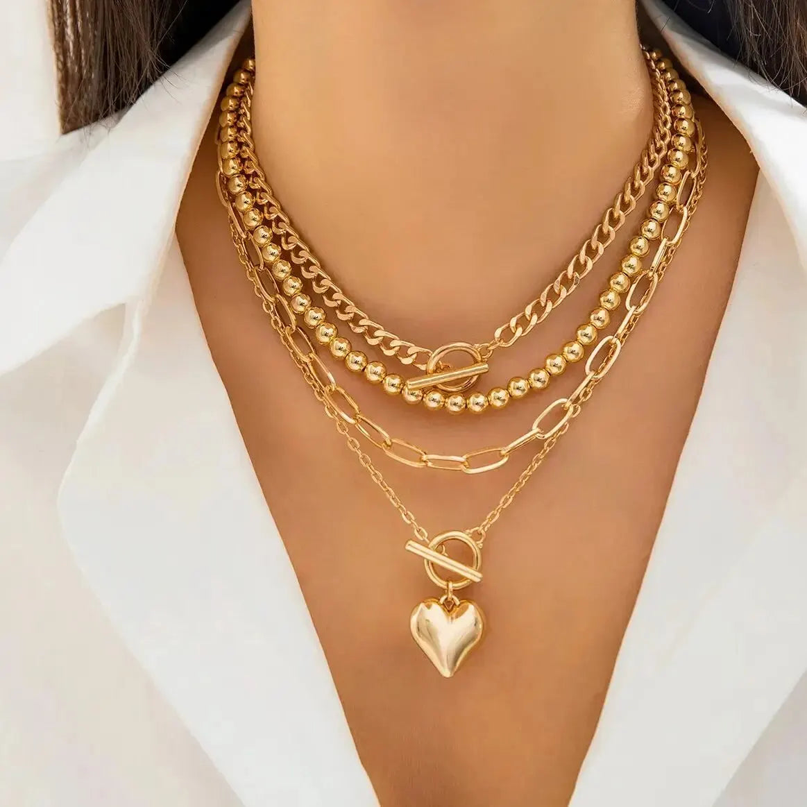 Punk Gold Cor Coração Colar de Pingentes, Fivela OT, Corrente de Pescoço Frisada, Gargantilha Y2K Trendy, 4 peças.
